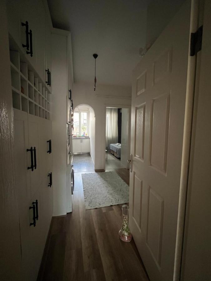 דירות איסטמבול Centrally Located, 2+1 House In Taksim, Cihangir מראה חיצוני תמונה