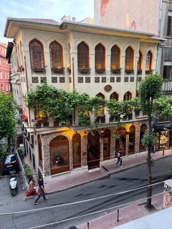 דירות איסטמבול Centrally Located, 2+1 House In Taksim, Cihangir מראה חיצוני תמונה