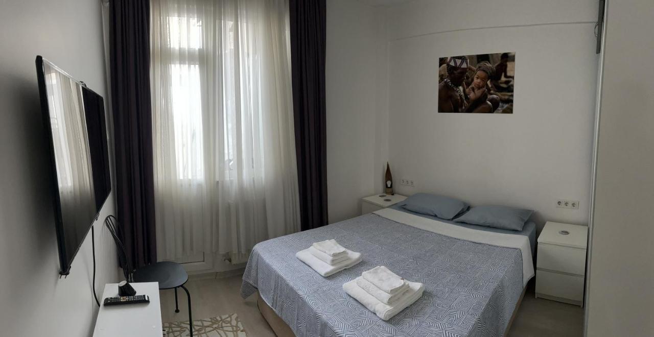 דירות איסטמבול Centrally Located, 2+1 House In Taksim, Cihangir מראה חיצוני תמונה